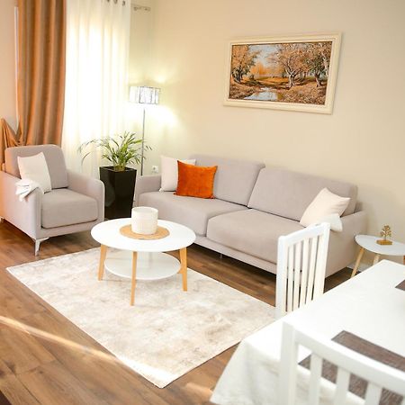 Casa Di Besarb Apartment Shkoder Bagian luar foto