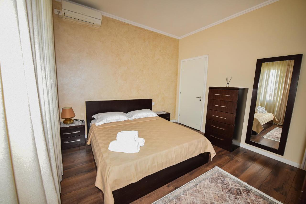 Casa Di Besarb Apartment Shkoder Bagian luar foto