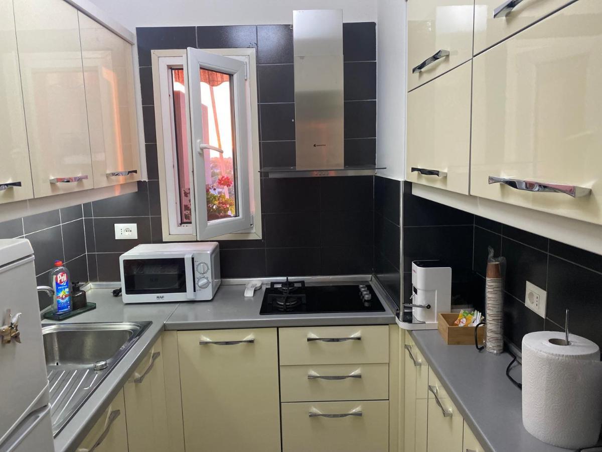 Casa Di Besarb Apartment Shkoder Bagian luar foto